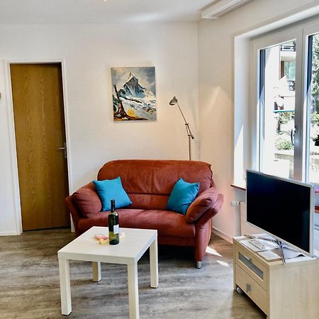 Bodmen B Apartment Zermatt Bagian luar foto
