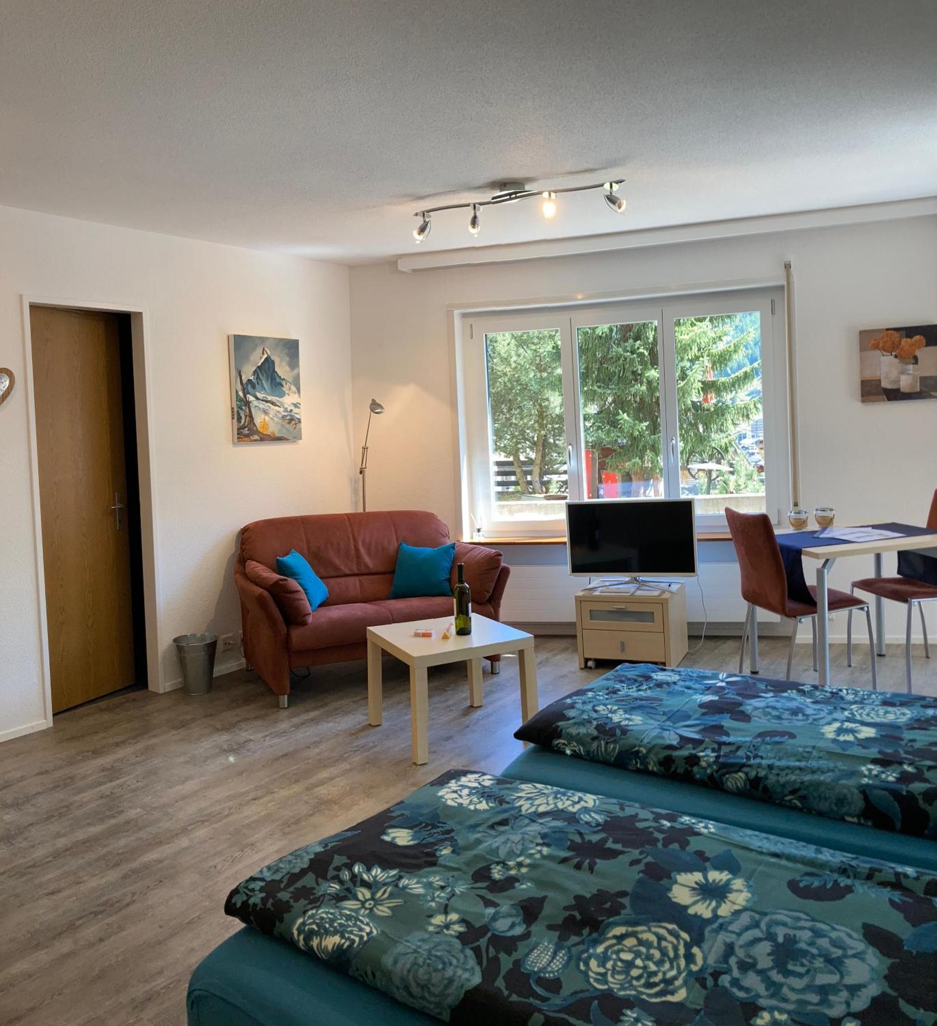 Bodmen B Apartment Zermatt Bagian luar foto